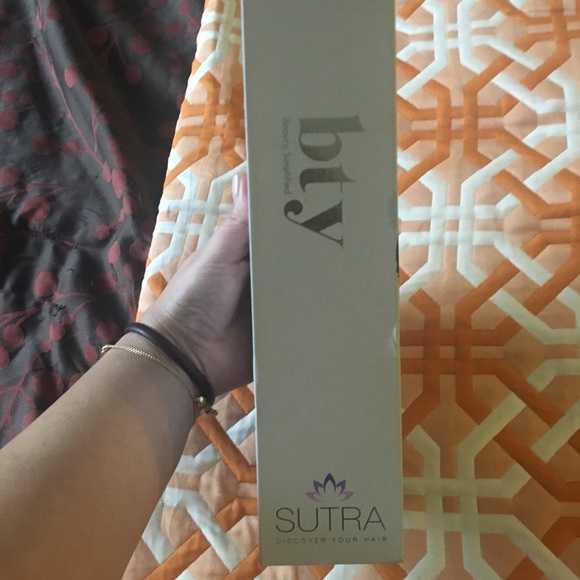 Sutra ionic heat brush used once. - Picture 6 of 6