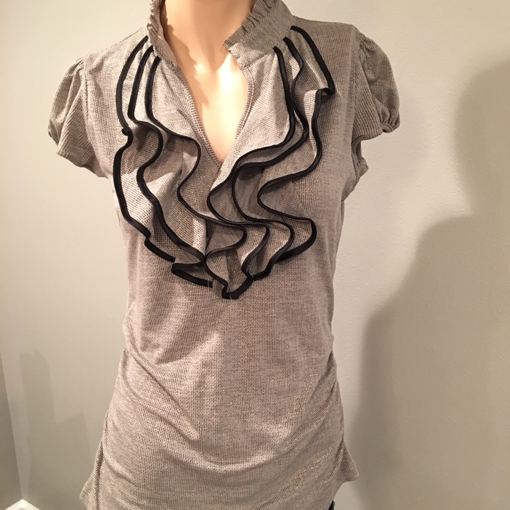 Women’s dress top