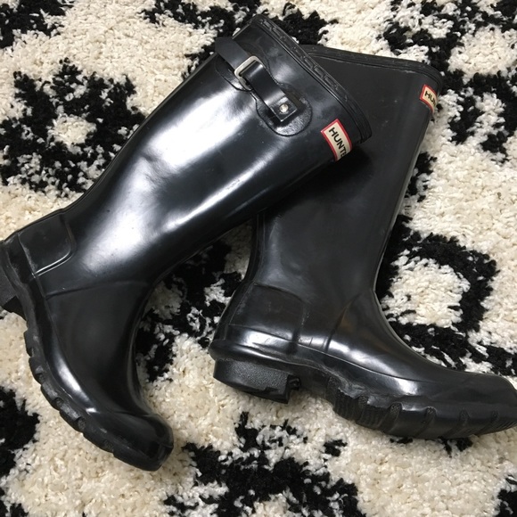 *SOLD* Hunter Rain Boots ☔️ - Picture 3 of 4