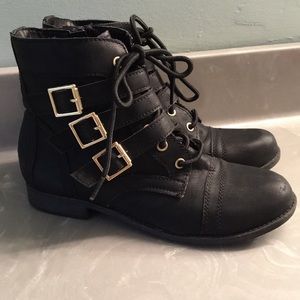 Moto Bootie