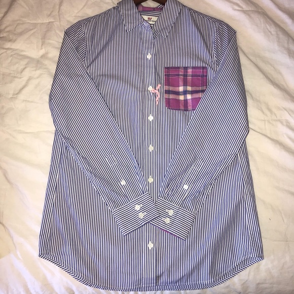 New Vineyard Vines Button Down - Picture 3 of 4