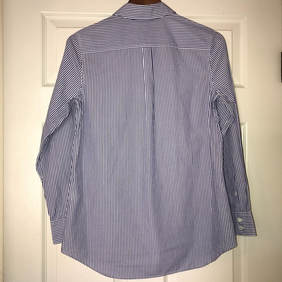 New Vineyard Vines Button Down - Picture 2 of 4