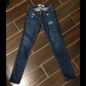 Hollister jeans