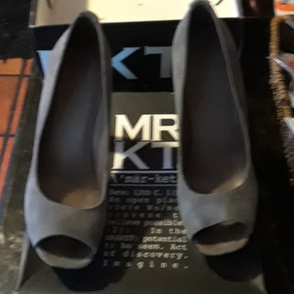 Market shoes only worn once! What a steal!