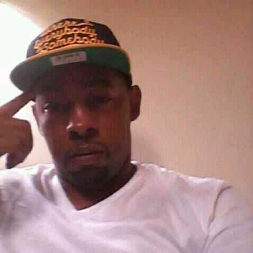 Meet your Posher, Khalif