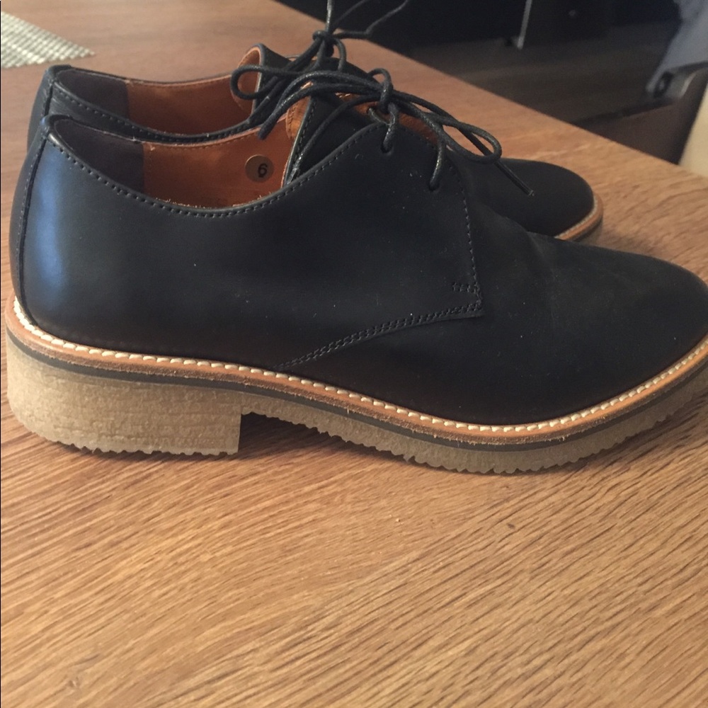 Everlane Black Modern Oxford Loafers