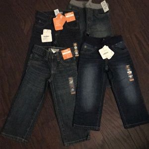NWT! toddler boy jeans 2T 4 pairs!!