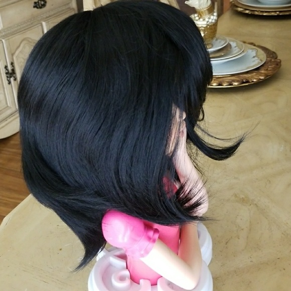Black Layered Bob Wig main image 5