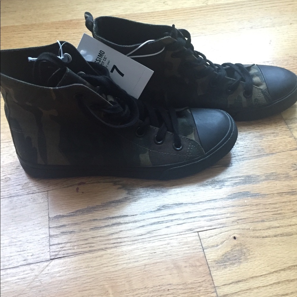 Army Print high tops