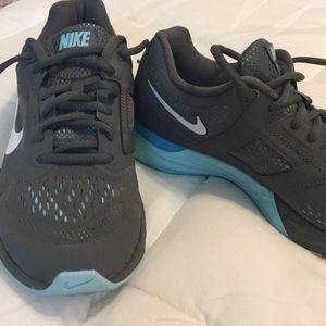 Nike FitSole Woman's Shoe