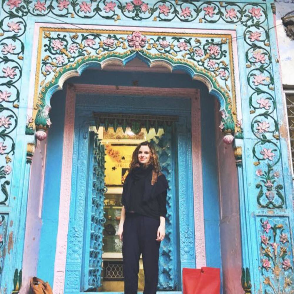 Meet your Posher, Katie liliana