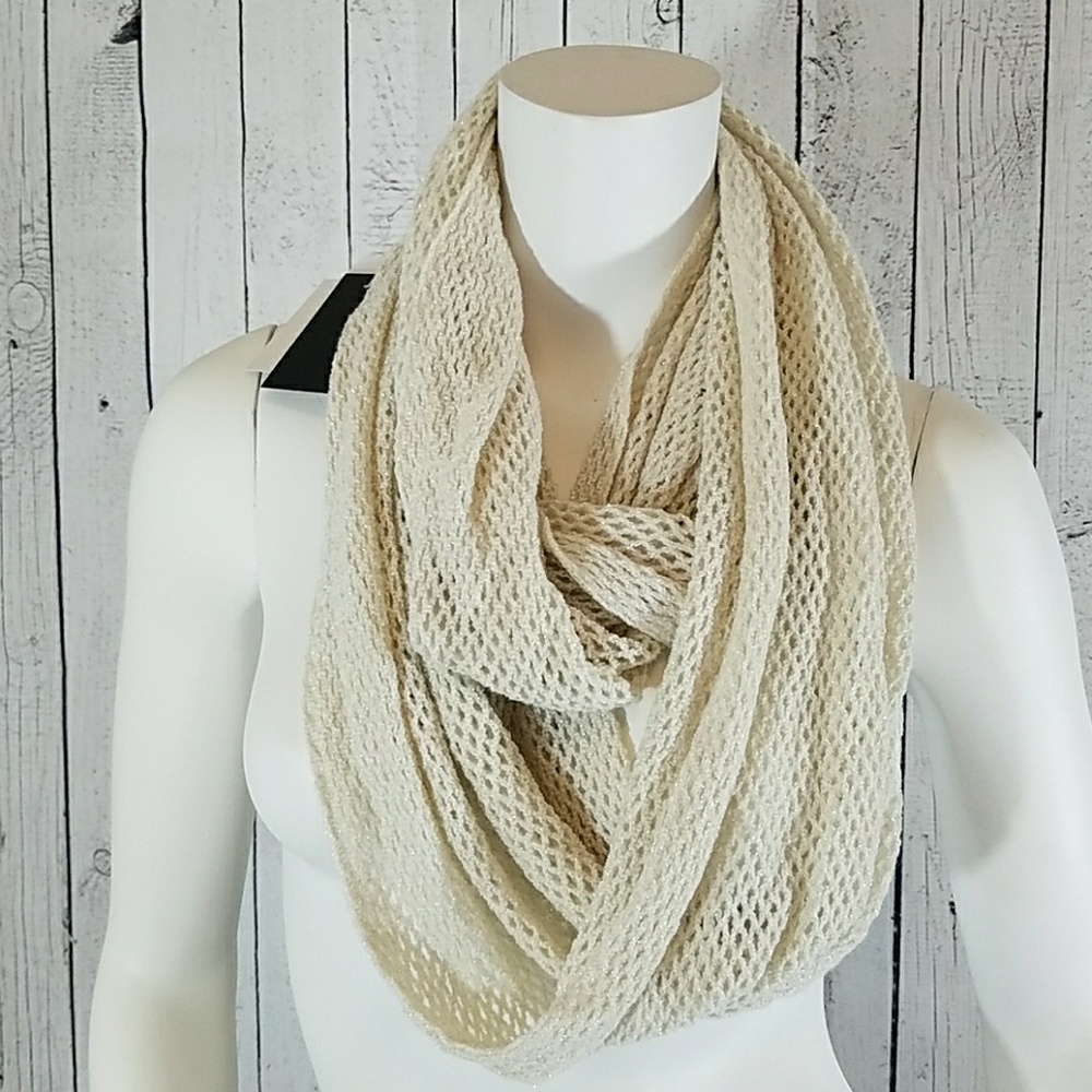 Steve Madden Infinity Scarf New - Picture 2 of 2