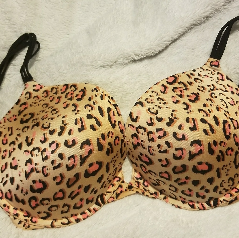 Victoria's Secret Very Sexy Push-Up Bra