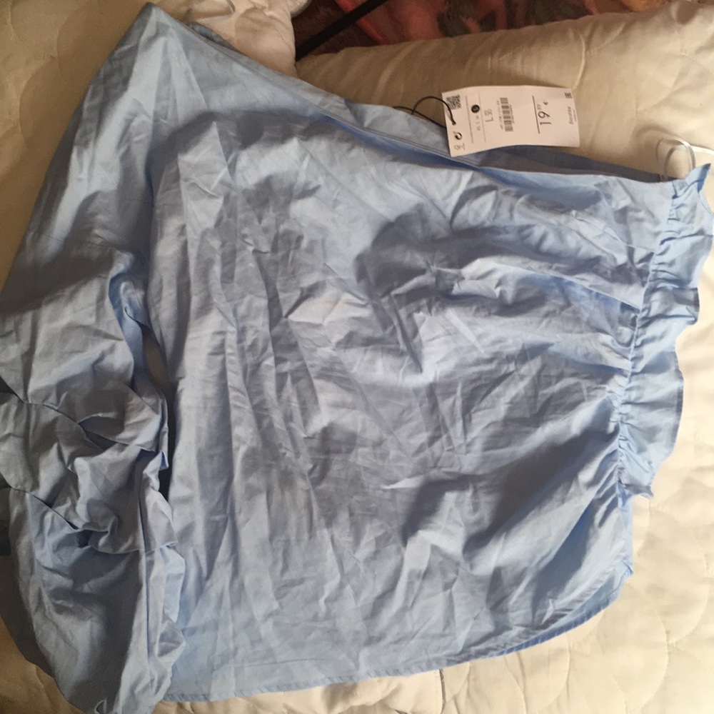 NWT Bershka Blue One Shoulder PUff Sleeve Top - Picture 4 of 7