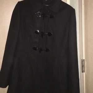 Women’s all black peacoat