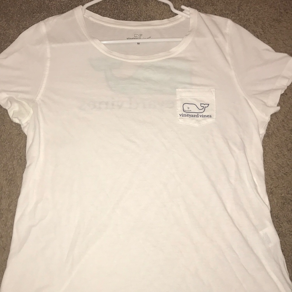 Vineyard Vines T-shirt Medium