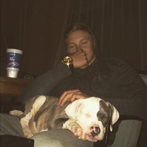 Meet your Posher, Mack