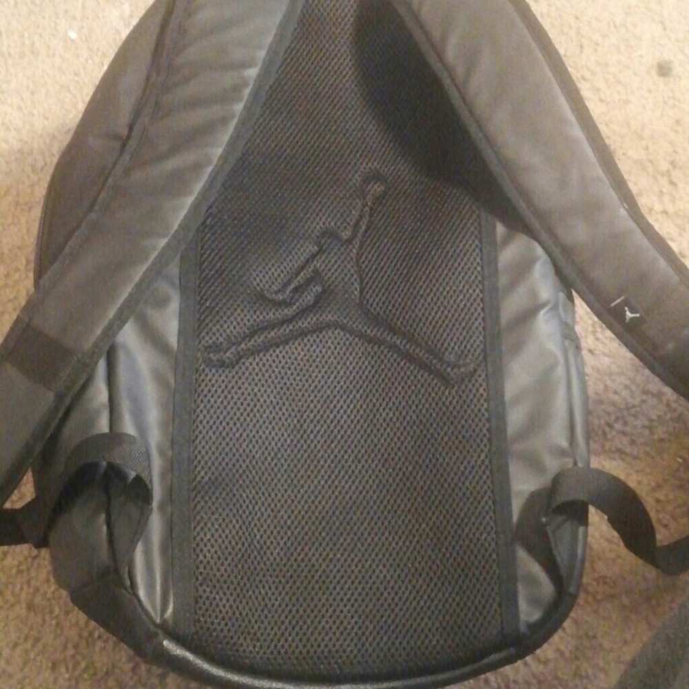 Jordan Backpack - Picture 2 of 6