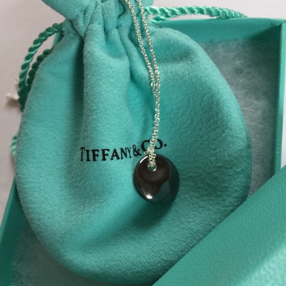 NEW Tiffany & Co. Elsa Peretti Round Pendant - Picture 4 of 8
