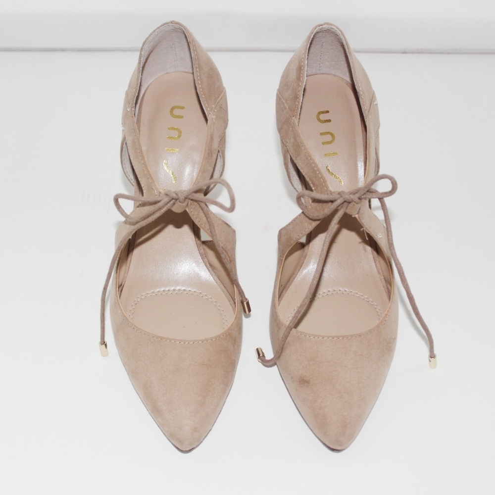 DSW Unisa Synthetic Pumps