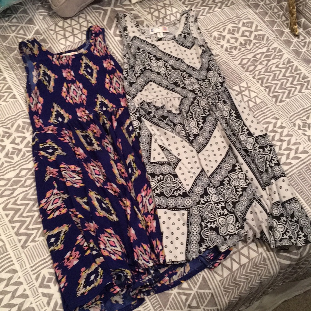 2 girls Lularoe dresses