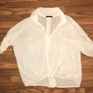 Brandy Melville 3/4 collared tie shirt