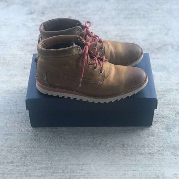 CLARK BOOTS - Picture 3 of 5