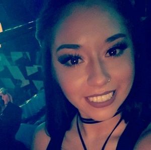 Meet your Posher, Blanca