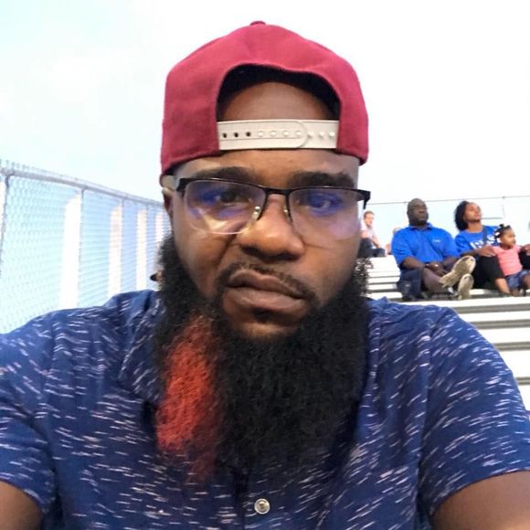 Meet your Posher, Kenneth - Picture 1 of 1