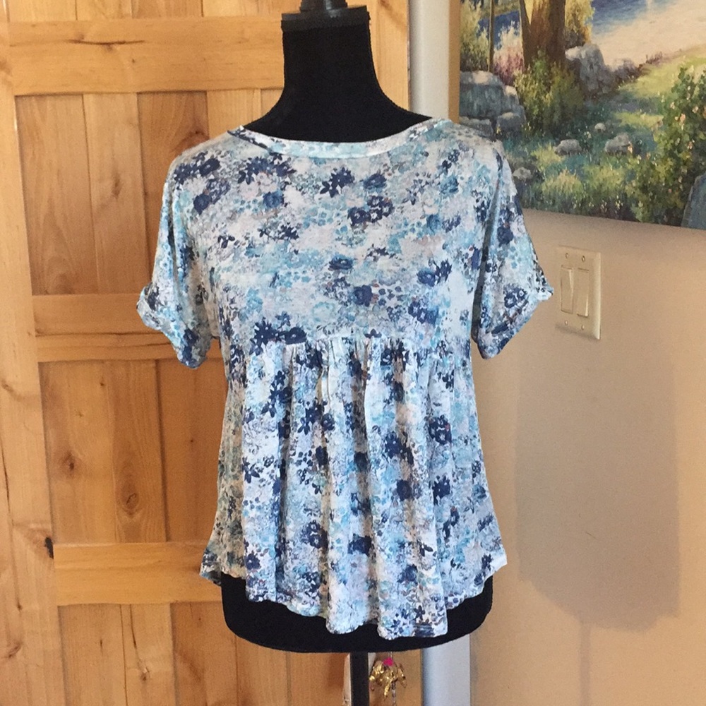 Blue Floral Flowy Top