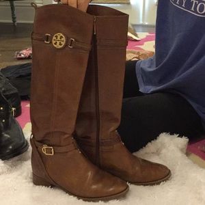 TORY BURCH BOOT 7.5