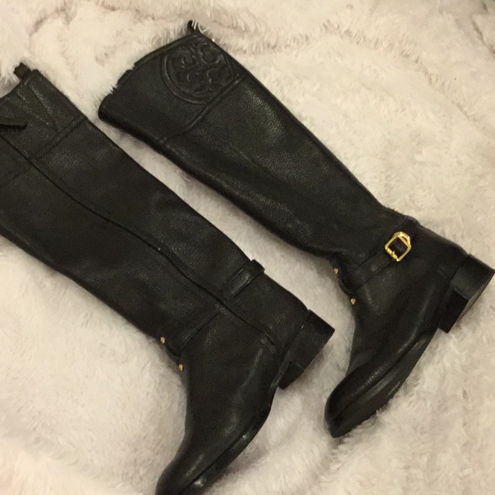 TORY BURCH BOOTS 7.5