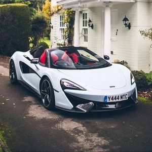 Meet your Posher, Scott