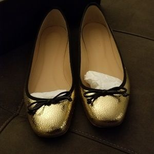 Gold flats