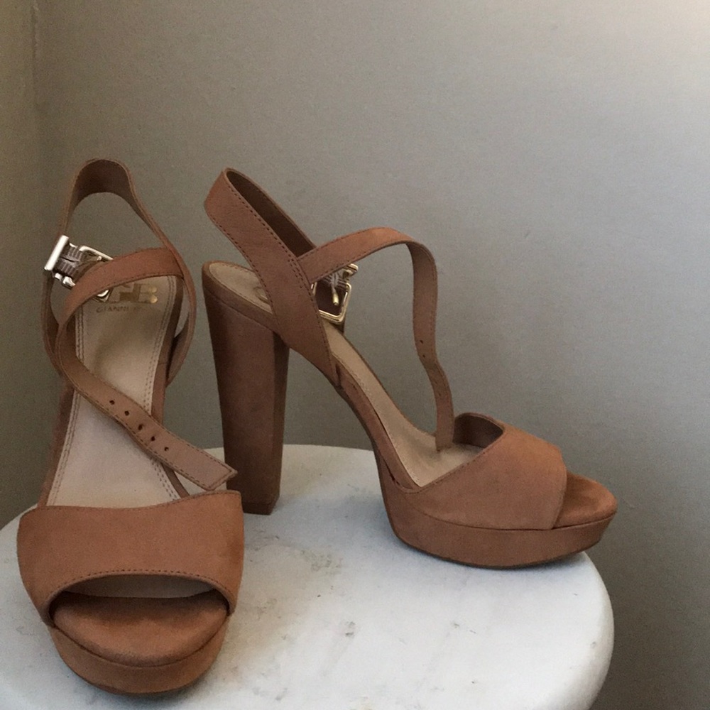 Gianni Bini Tan Heels