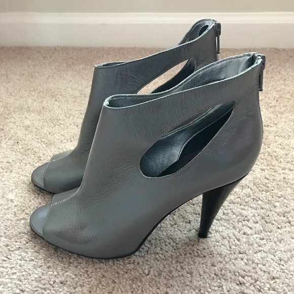 7 For All Mankind Neely Ankle Bootie - Picture 3 of 8