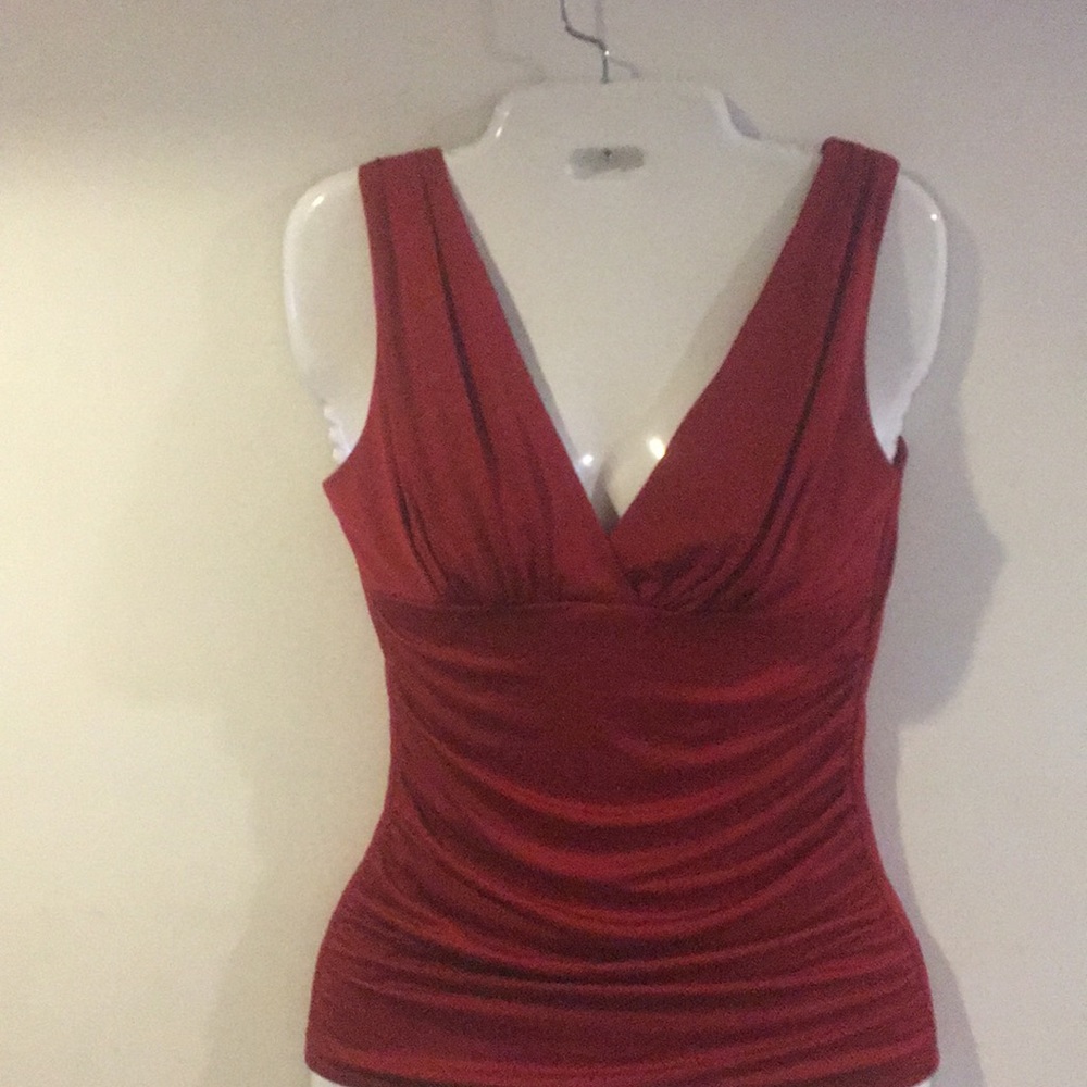 Guess Red Top