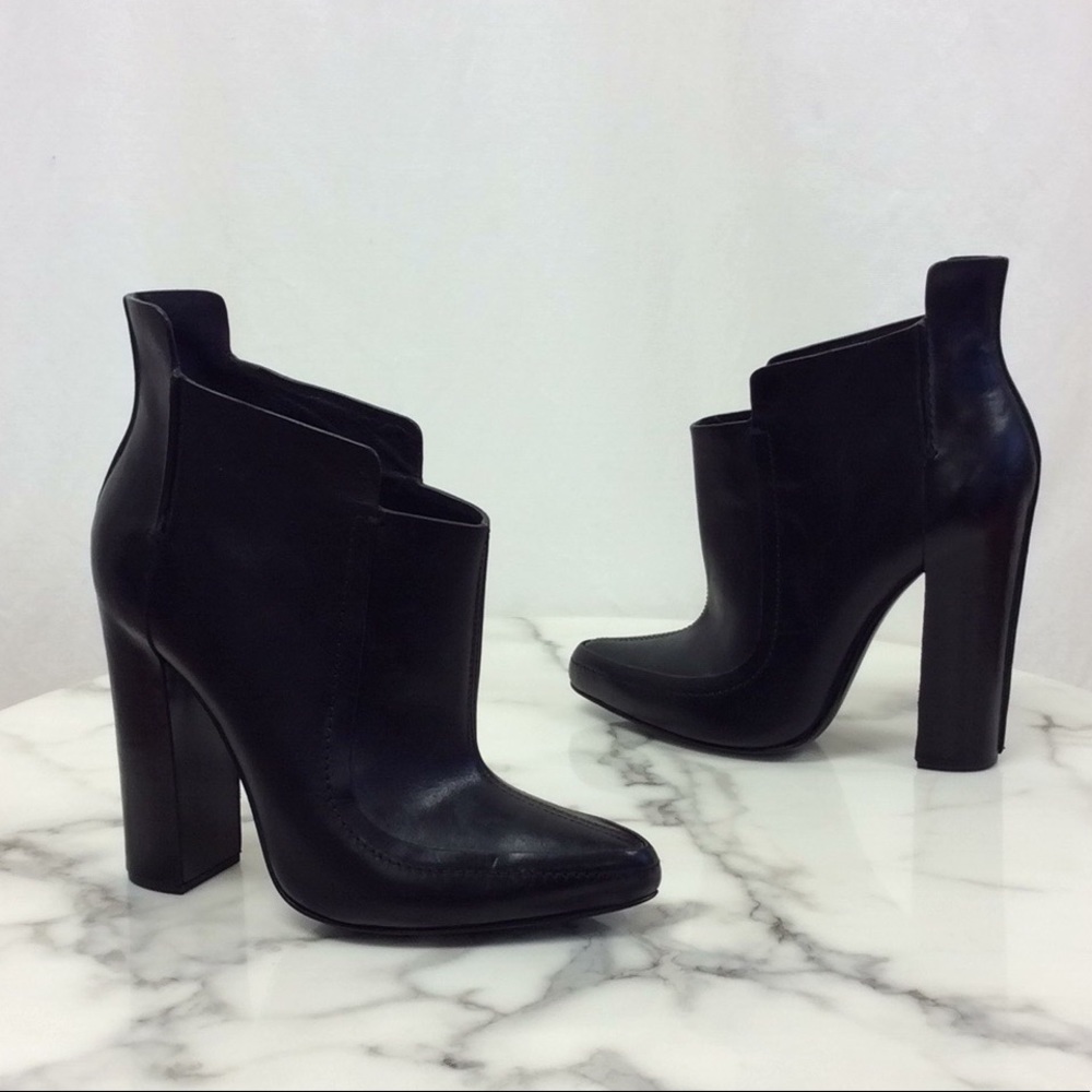 Alexander Wang  Pointy Toe Chunky Ankle Bootie