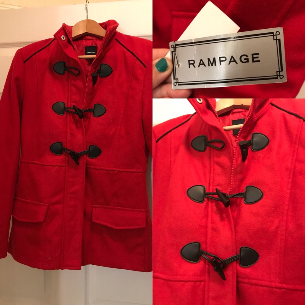 *NEW*RAMPAGE RED pea coat 🧥