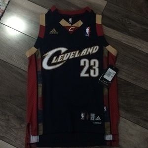 Lebron James kids size 8 jersey