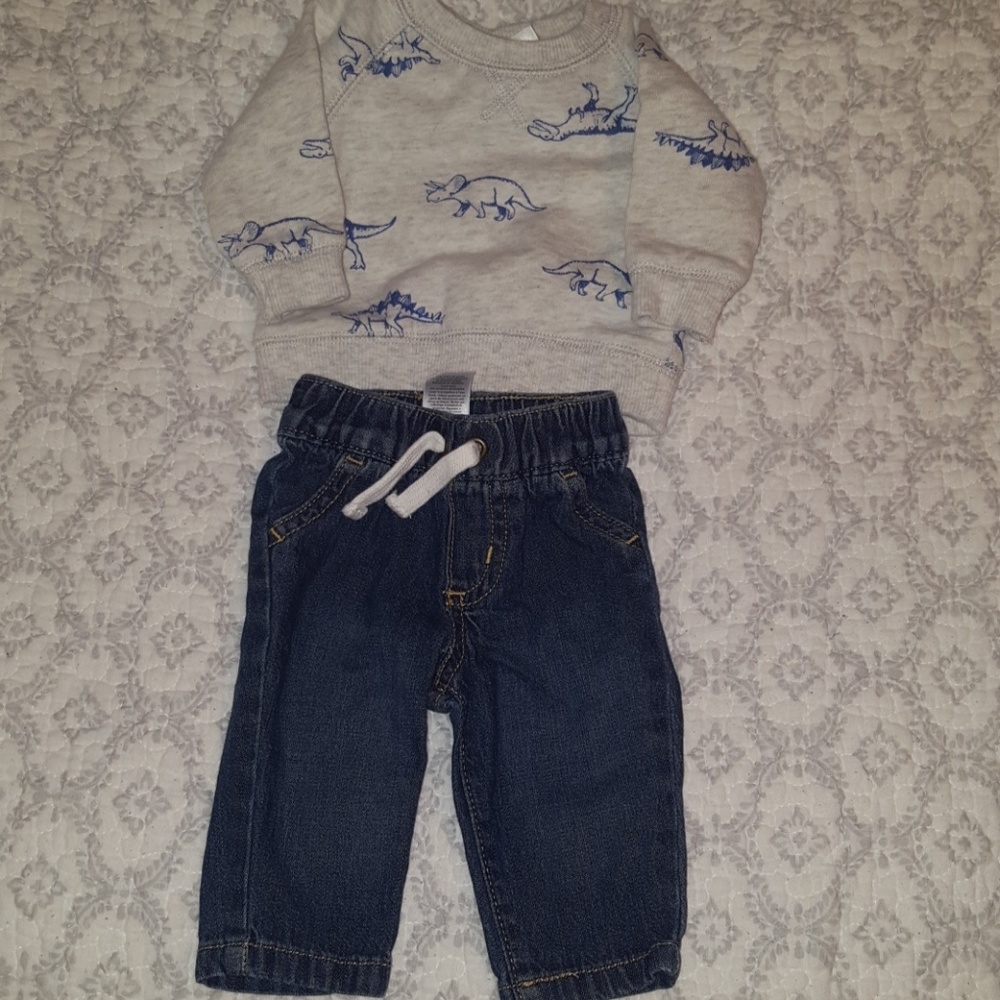Newborn outfit.
