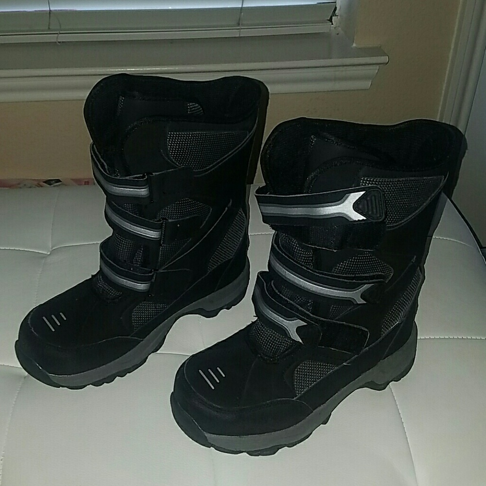 WEATHERPROOF BOOTS - Picture 2 of 5