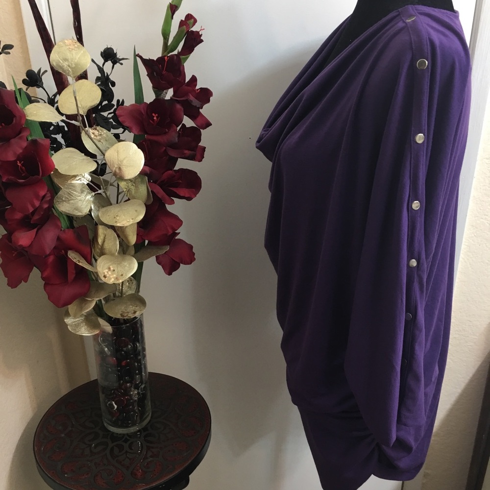 🖤Beverly Drive Draped Neckline Blouse🖤 - Picture 2 of 5