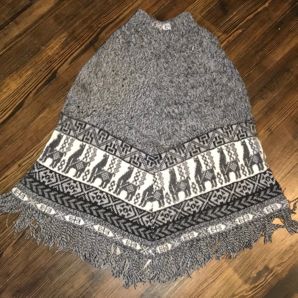 Authentic alpaca Peruvian poncho