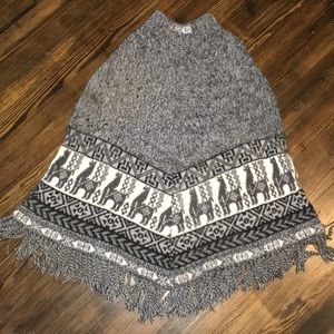 Authentic alpaca Peruvian poncho