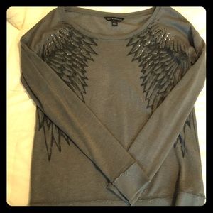 Long sleeve light sweater