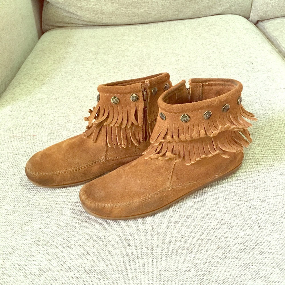 Minnetonka Mocassin Boots