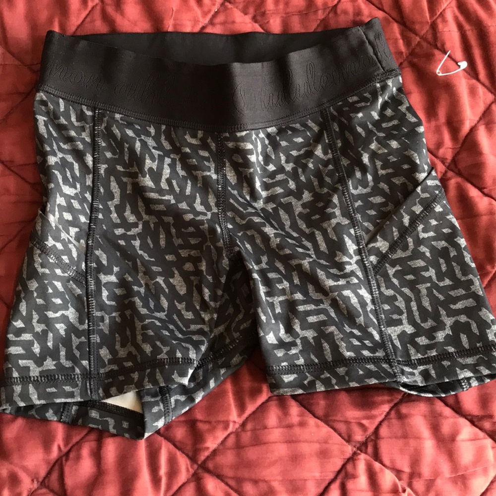 Lululemon spandex