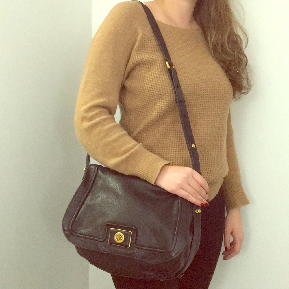 Vintage MARC JACOBS genuine leather messenger bag