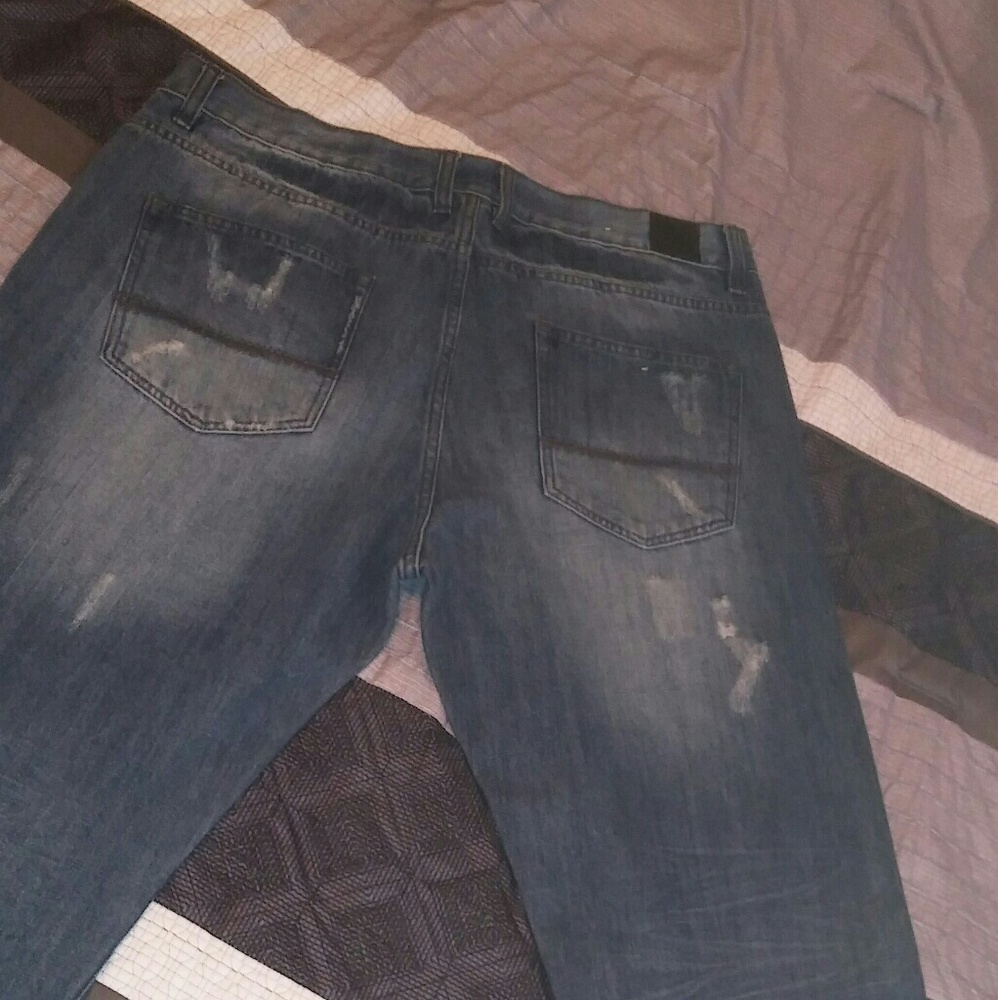 Jeans - Picture 3 of 3